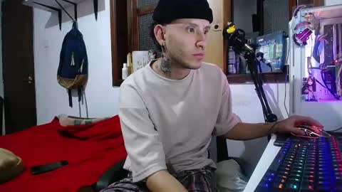 Esteban online show from March 6, 2025, 4:52 am