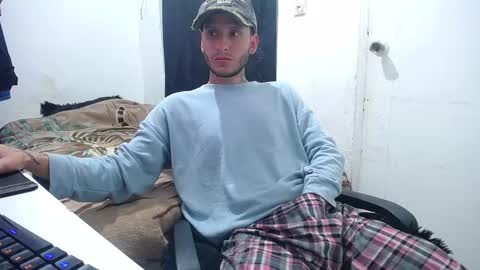 Snapshot of esjrobles chatting on September 27, 2025, 5:40 pm Esteban online show from September 27, 2025, 5:40 pm