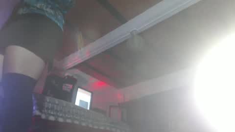 Snapshot of eskelaswd chatting on December 5, 2024, 10:34 pm Eskela911 online show from December 5, 2024, 10:34 pm