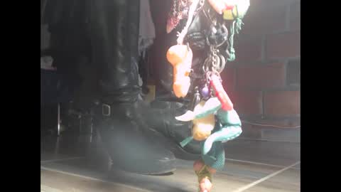 Snapshot of eskelaswd chatting on November 14, 2025, 11:13 pm Eskela911 online show from November 14, 2025, 11:13 pm