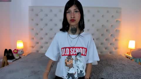 Snapshot of esmeralda_06 chatting on February 9, 2025, 3:01 pm esmeralda online show from February 9, 2025, 3:01 pm