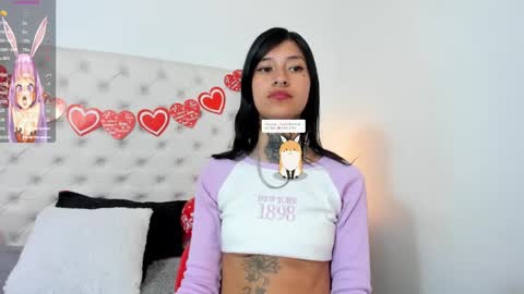Snapshot of esmeralda_06 chatting on February 15, 2025, 6:23 pm esmeralda online show from February 15, 2025, 6:23 pm