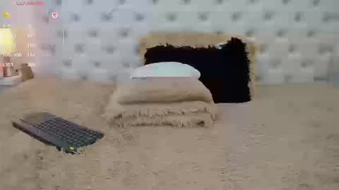 Snapshot of esmeralda_06 chatting on September 10, 2025, 3:34 pm esmeralda online show from September 10, 2025, 3:34 pm