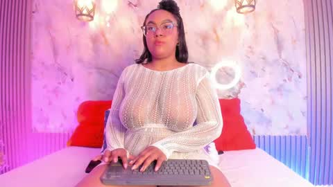 esmeralda online show from February 19, 2025, 9:28 am
