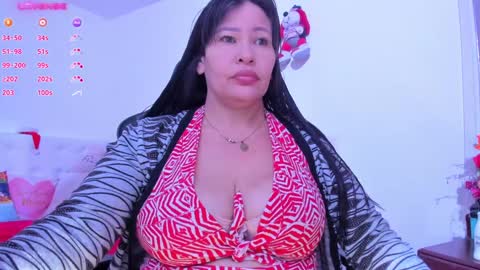 esme online show from December 17, 2024, 9:27 pm