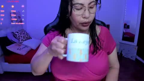 esme online show from July 5, 2026, 8:16 pm