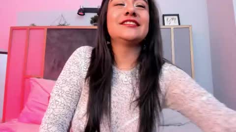 Snapshot of esmeralda_rose__ chatting on June 9, 2026, 4:57 am esmeralda_rose__ online show from June 9, 2026, 4:57 am