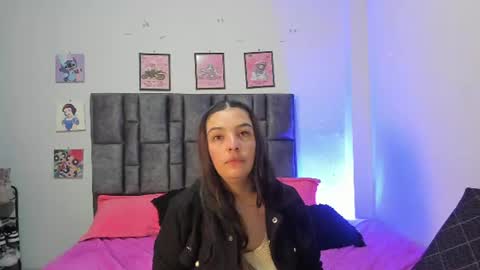 Perla online show from June 21, 2026, 6:16 am