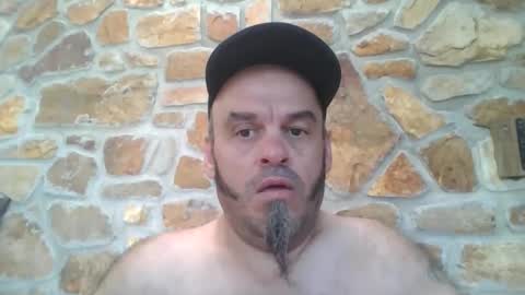 Essensual Elf online show from September 13, 2025, 1:49 am