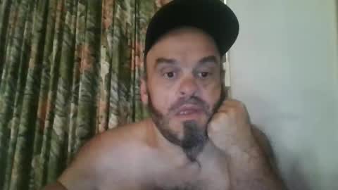 Snapshot of essensualelf chatting on September 19, 2025, 11:38 pm Essensual Elf online show from September 19, 2025, 11:38 pm