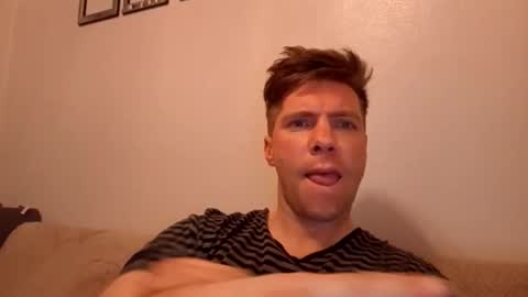 essexlad2022 online show from April 1, 2026, 11:35 pm