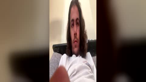 essiddhia34 online show from May 6, 2026, 9:58 am