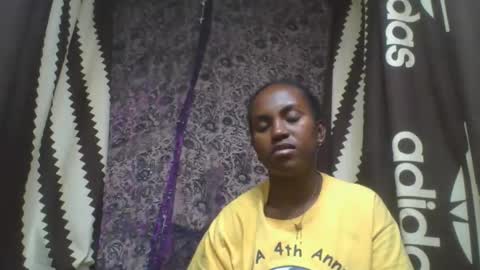 estanie online show from October 26, 2025, 7:20 pm