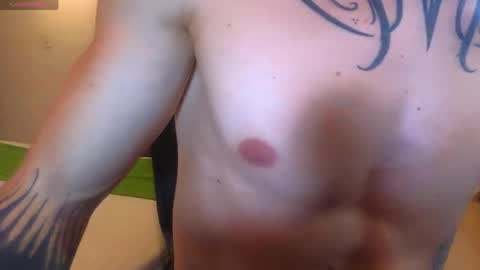 Esteban independent model online show from May 8, 2026, 11:10 pm