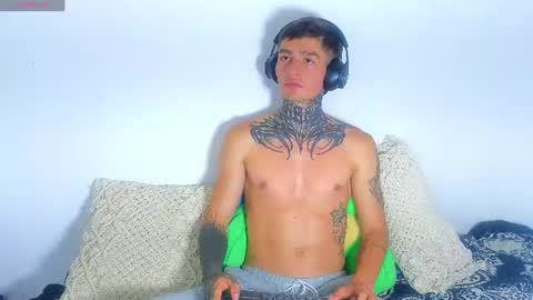 Snapshot of estebanchar_ chatting on June 20, 2026, 11:07 pm Esteban independent model online show from June 20, 2026, 11:07 pm