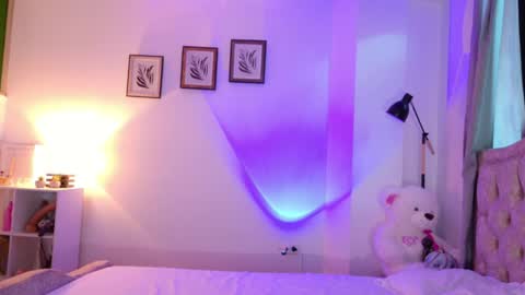 Snapshot of estebanperez_ chatting on February 26, 2026, 11:42 am Esteban online show from February 26, 2026, 11:42 am