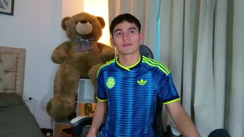 Esteban online show from July 3, 2026, 11:16 am