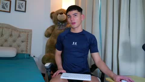 Esteban online show from July 9, 2026, 11:25 am