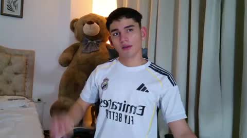 Esteban online show from July 16, 2026, 11:05 am