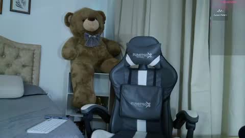 Esteban online show from July 29, 2026, 11:30 am