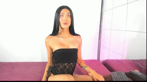 Estefa G online show from October 24, 2025, 10:06 pm