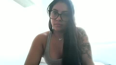Snapshot of estefafans chatting on June 19, 2026, 6:01 pm estefafans online show from June 19, 2026, 6:01 pm