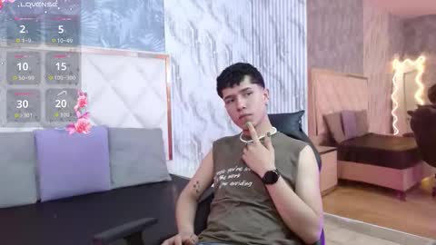 estefan_tay online show from February 3, 2026, 8:36 pm