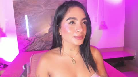 Stefy online show from March 5, 2025, 6:33 am