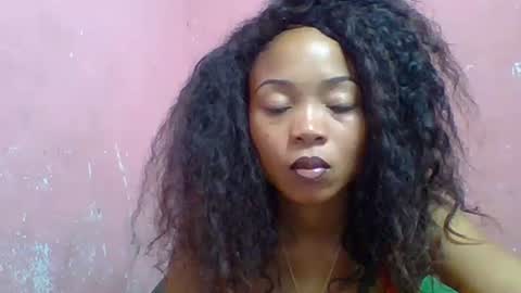 Snapshot of estelah20 chatting on September 23, 2025, 5:54 am estelah20 online show from September 23, 2025, 5:54 am