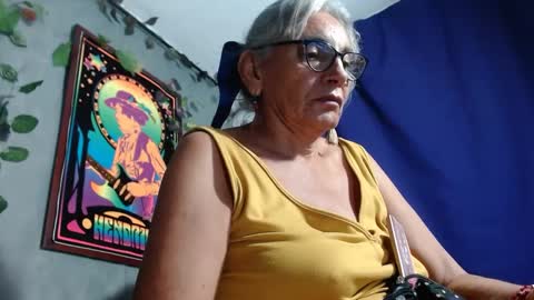 estelamaris online show from December 1, 2024, 11:47 pm