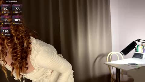 Snapshot of estelleschepper chatting on October 3, 2025, 12:02 pm Kate online show from October 3, 2025, 12:02 pm