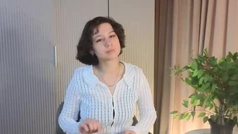 Lily online show from May 11, 2026, 2:45 pm