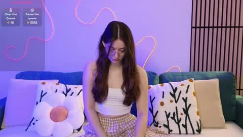 Snapshot of ester_hill chatting on February 27, 2025, 9:25 pm Ester online show from February 27, 2025, 9:25 pm