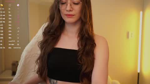 Ester online show from May 14, 2026, 6:31 am