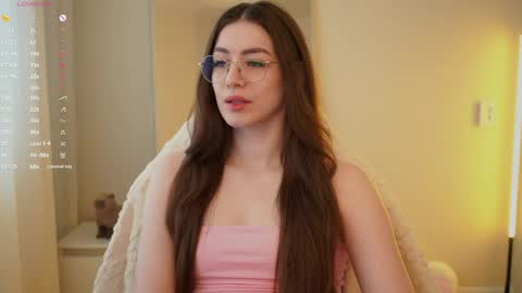 Ester online show from May 25, 2026, 5:46 am
