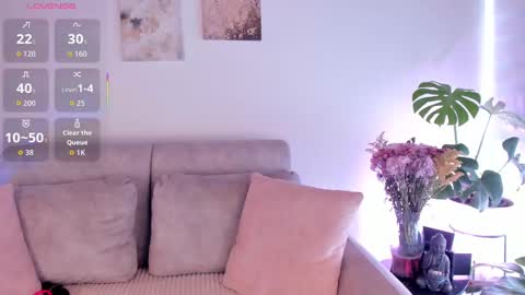 Snapshot of estercollins_ chatting on September 18, 2025, 7:05 pm Is secret online show from September 18, 2025, 7:05 pm