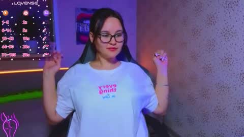 Snapshot of esterplayful chatting on September 13, 2025, 4:07 pm EsterPlayful online show from September 13, 2025, 4:07 pm