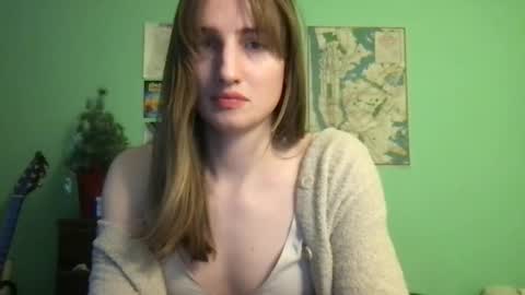 Esther Grey online show from January 29, 2025, 12:33 am