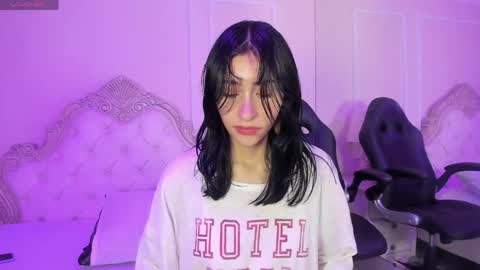   online show from April 8, 2026, 12:54 am