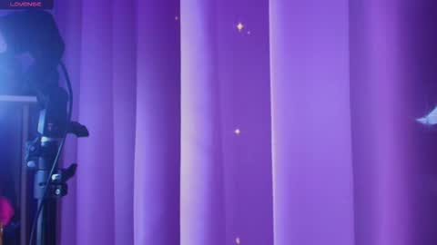 Snapshot of estrella_hanks_ chatting on February 26, 2026, 11:53 am Estrella online show from February 26, 2026, 11:53 am