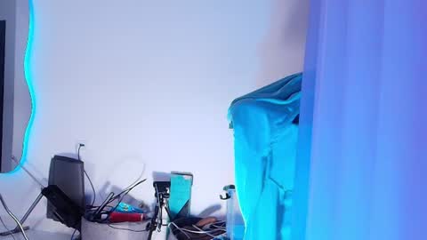 Snapshot of estrella_hanks_ chatting on June 24, 2026, 11:53 am Estrella online show from June 24, 2026, 11:53 am