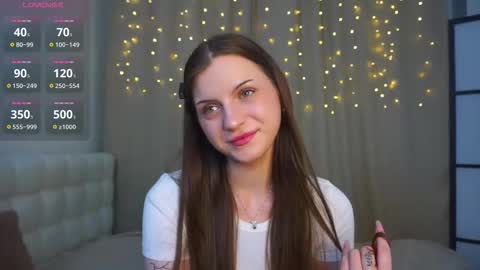 Anna  online show from February 9, 2026, 8:02 pm