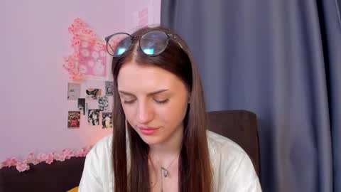 Anna  online show from April 30, 2026, 8:26 pm