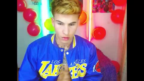 Snapshot of estrellita__jordan chatting on February 14, 2025, 12:41 am JORDAN online show from February 14, 2025, 12:41 am