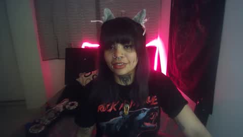 Snapshot of eta_carinae6 chatting on January 12, 2025, 1:53 am eta_carinae6 online show from January 12, 2025, 1:53 am