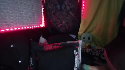 Snapshot of eta_carinae6 chatting on September 13, 2025, 12:32 am eta_carinae6 online show from September 13, 2025, 12:32 am