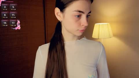 Snapshot of eternity_is_endless chatting on October 21, 2025, 8:04 am Mary online show from October 21, 2025, 8:04 am