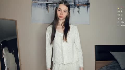 Mary online show from April 24, 2026, 7:44 am