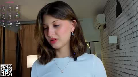 Snapshot of ethalhatchell chatting on October 5, 2025, 6:50 pm Elsa online show from October 5, 2025, 6:50 pm