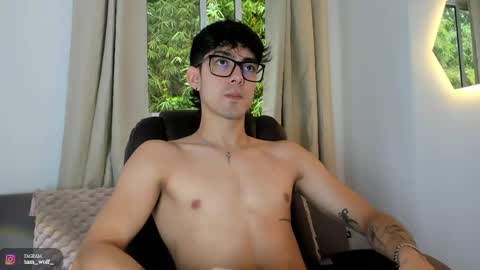 etham_wolf1 online show from May 8, 2026, 6:13 pm